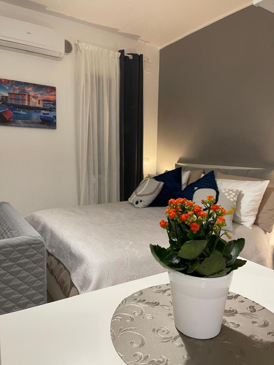 Margherita Apartment Bari Eksteriør billede